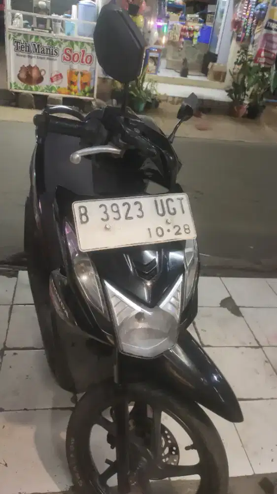 Beat Fi 2014 mesin halus bodi orian dikranji bekasi