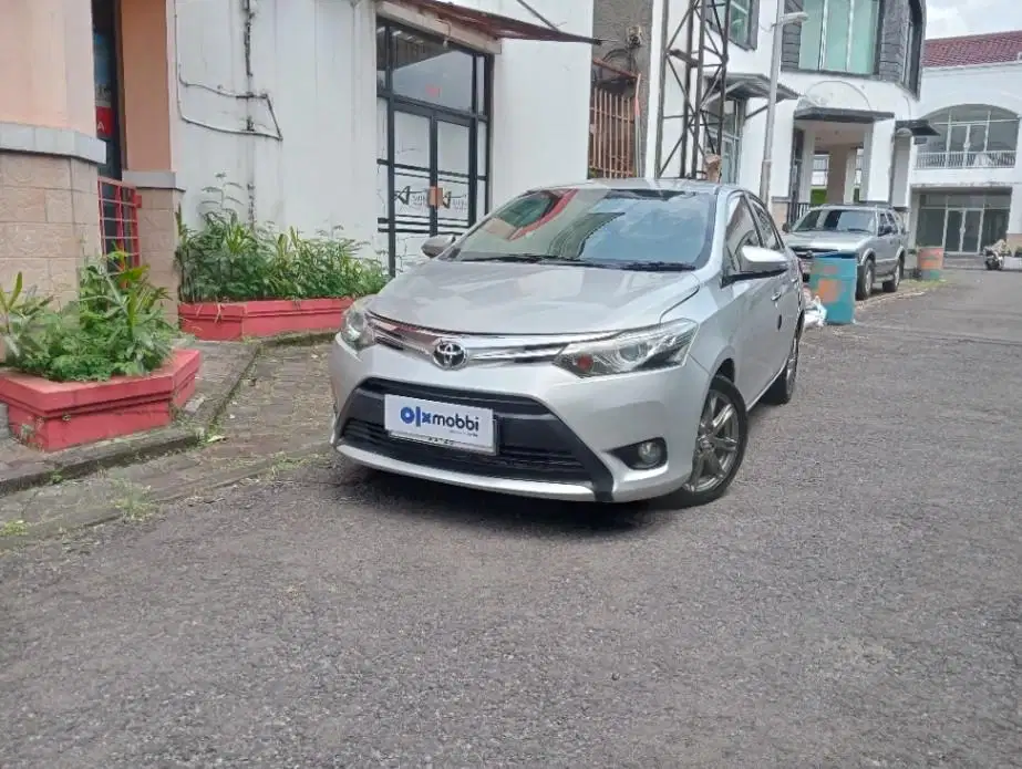 Pajak Panjang - TOYOTA VIOS 1.5 NEW G BENSIN A/T 2013 SILVER