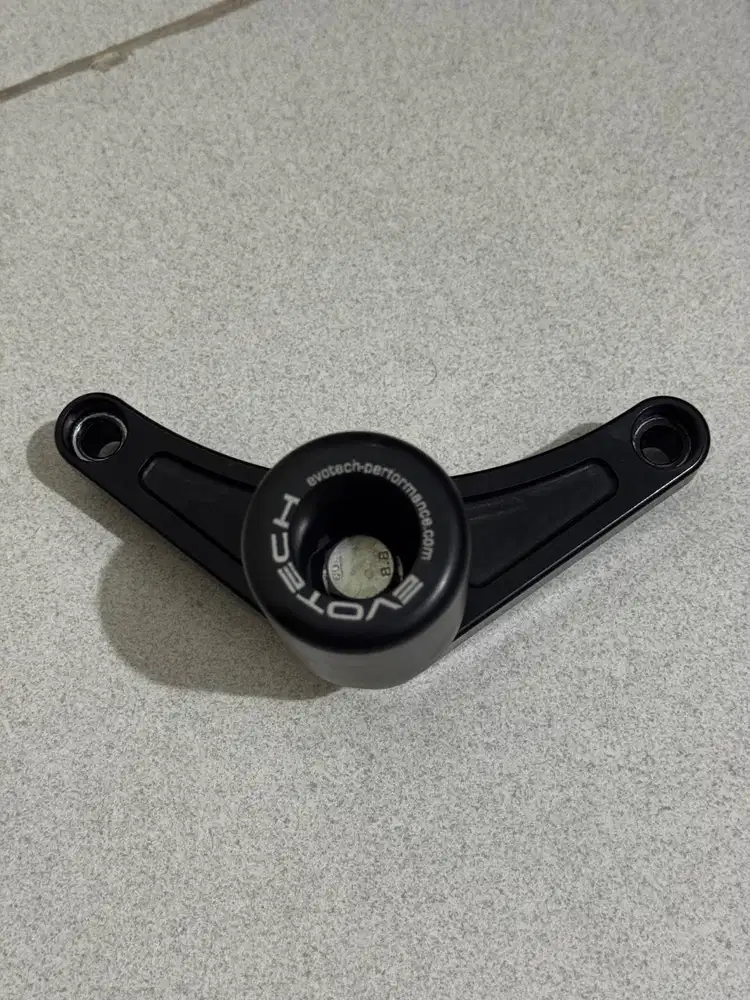 Frame Slider / Crash Bar Aprilia RSV4 09-19 dan Tuono V4 16-18