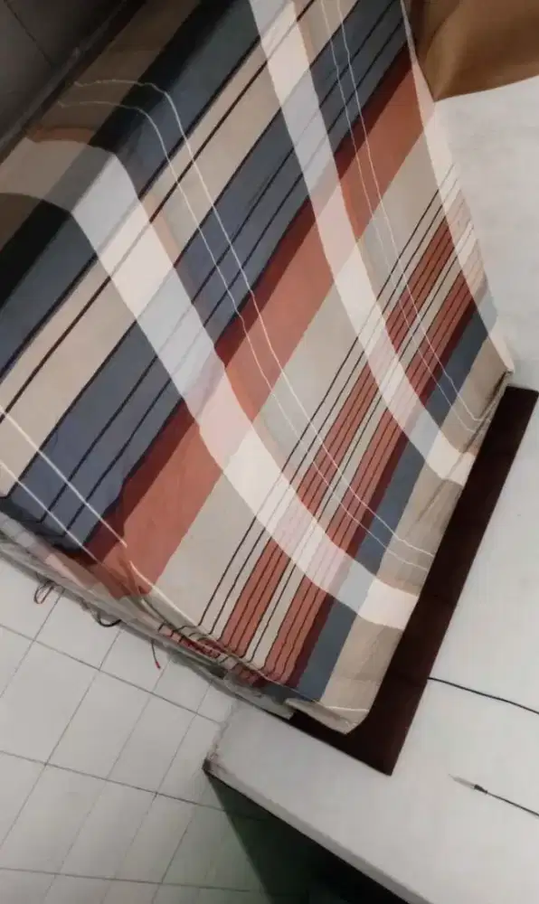 Dijual Springbed Uniland ukuran 180x200