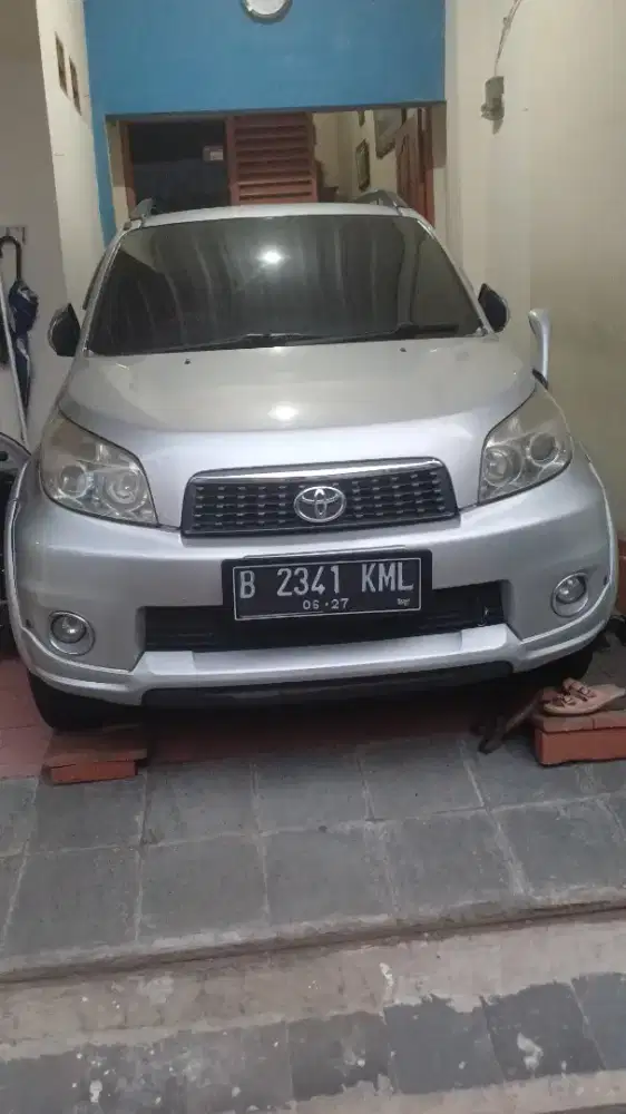 Jual murah Toyota Rush 2013 Manual