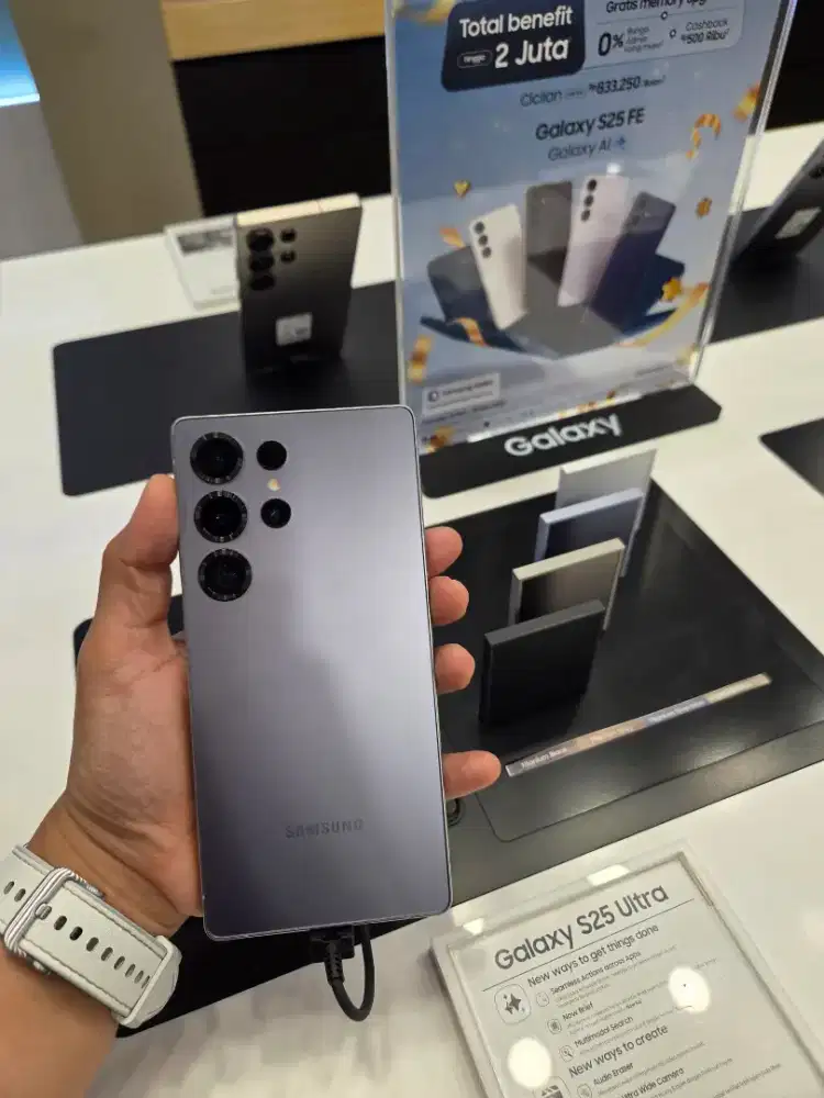 SAMSUNG GALAXY S25 ULTRA FREE BUDS 3 FE