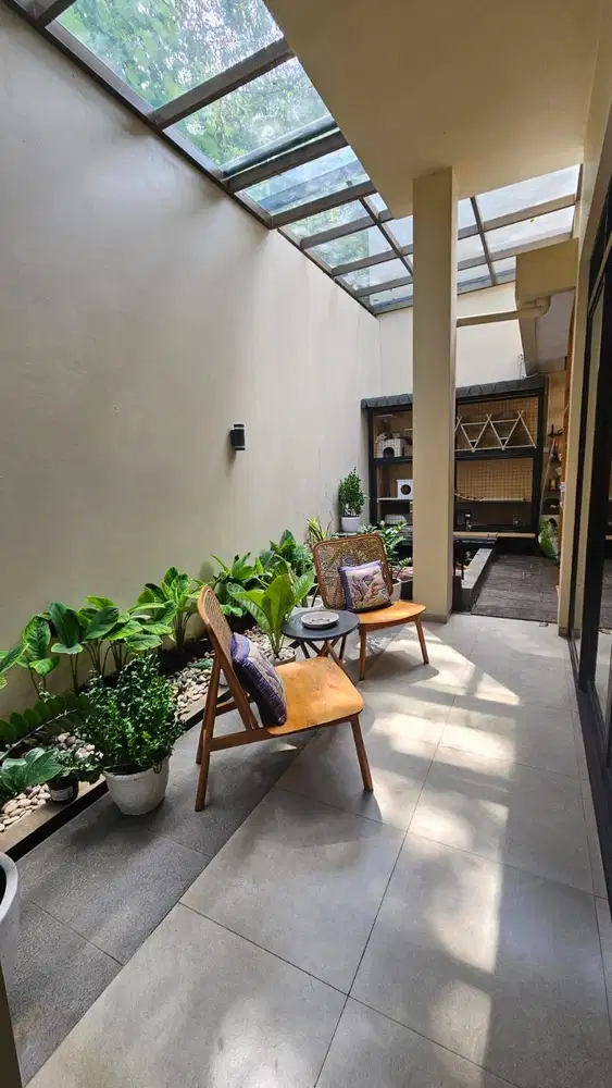 Rumah Dijual di Cluster Signature - Serenia Hills, Lebak Bulus