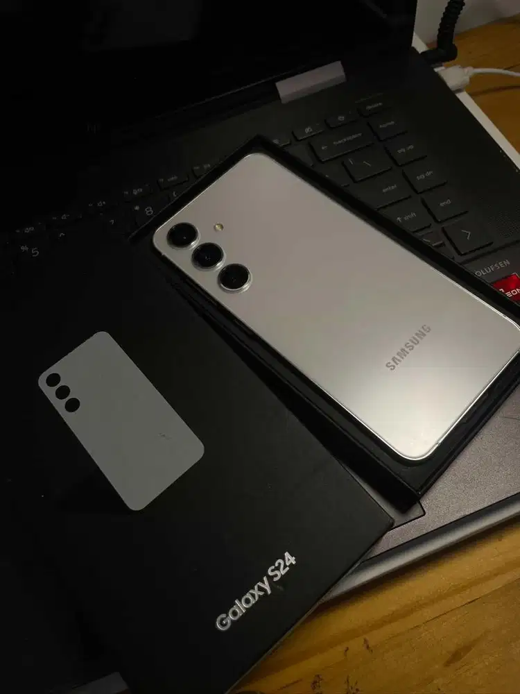 Samsung S24 8+8/256 Muluss istimewa