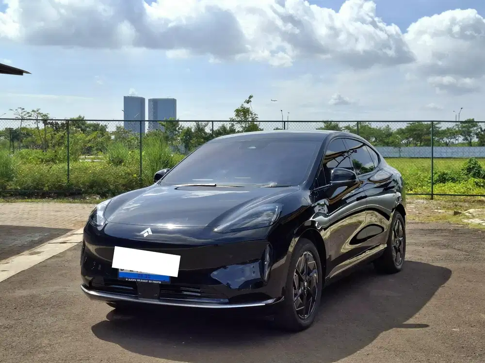 AION HYPTEC HT PREMIUM EV 2025 Listrik