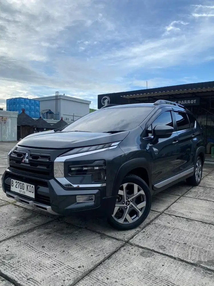 (Km Low 20ribu Record) MITSHUBISHI XPANDER CROSS PREMIUM PACKAGE 2023