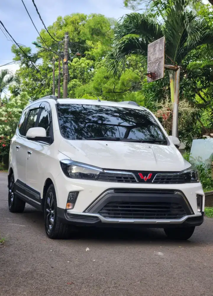 Wuling Confero S 1.5 L Lux Plus MT-Bensin