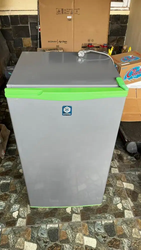 Kulkas Uchida URG 168 NE