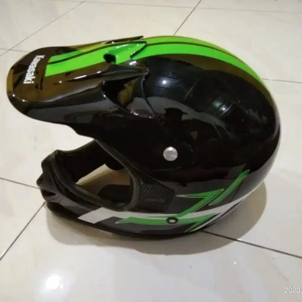Dijual Helm Kawasaki Ori