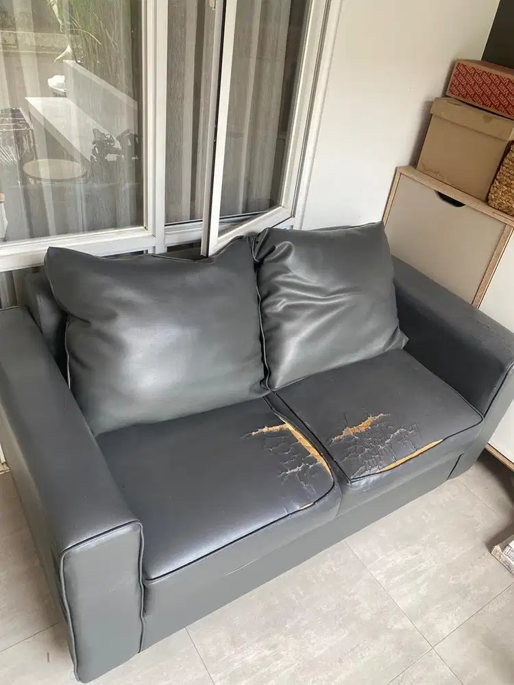 Sofa 2 seat (GRATIS)