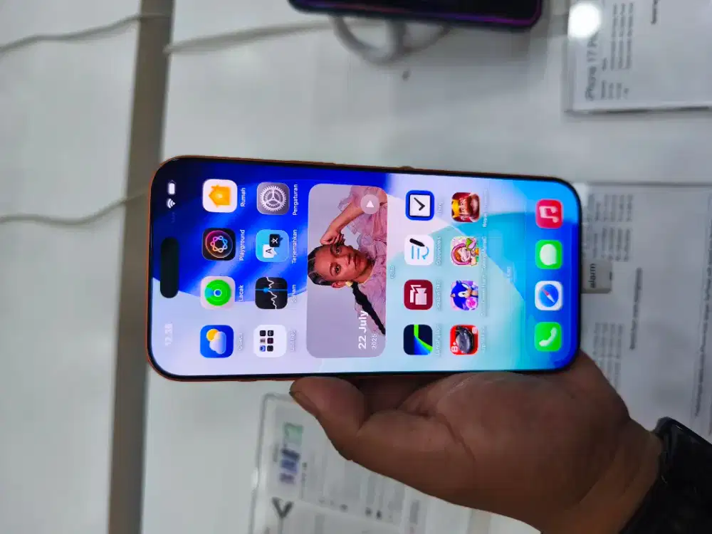 KREDIT IPHONE 17 PRO MAX SEGAMPANG ITU HANYA DI HOME KREDIT BUNGA 0%