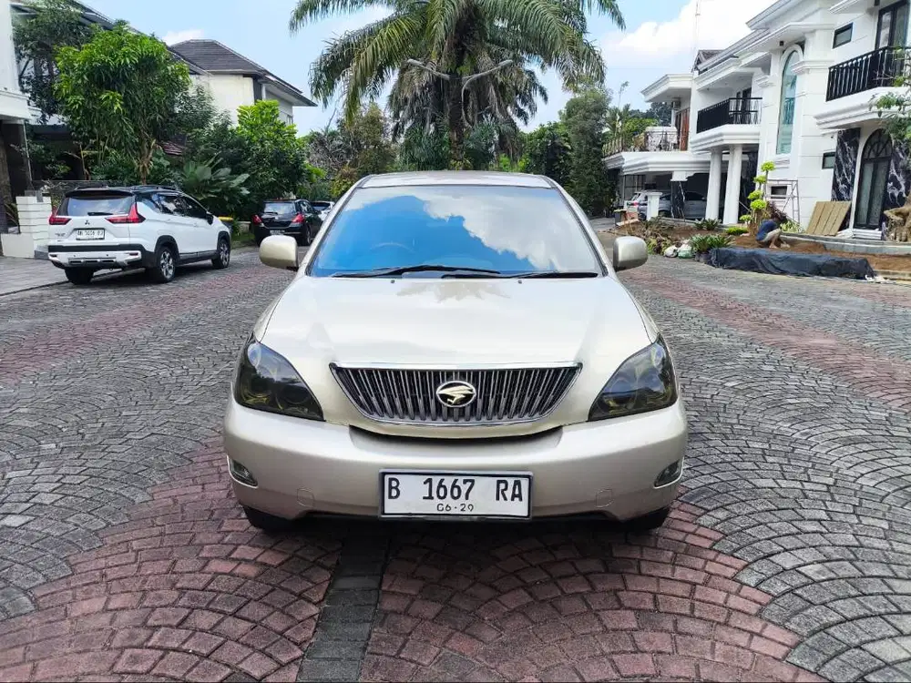 HARRIER G MATIC 2004 ISTIMEWA