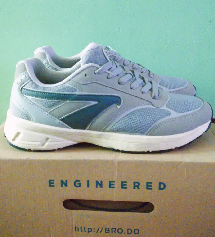 Brodo ace nova grey OWS 44 insole 28