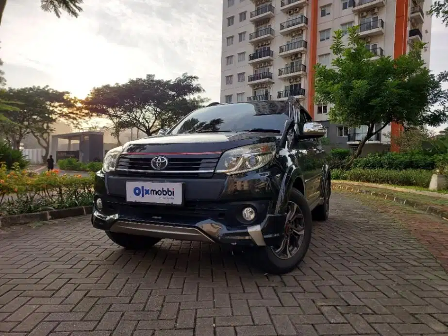 LOW DP Toyota Rush 1.5 TRD Sportivo Ultimo Bensin-AT 2016 TGY