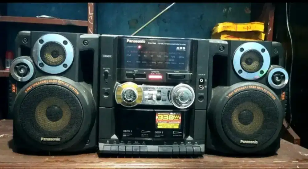 Tip radio merk Panasonic