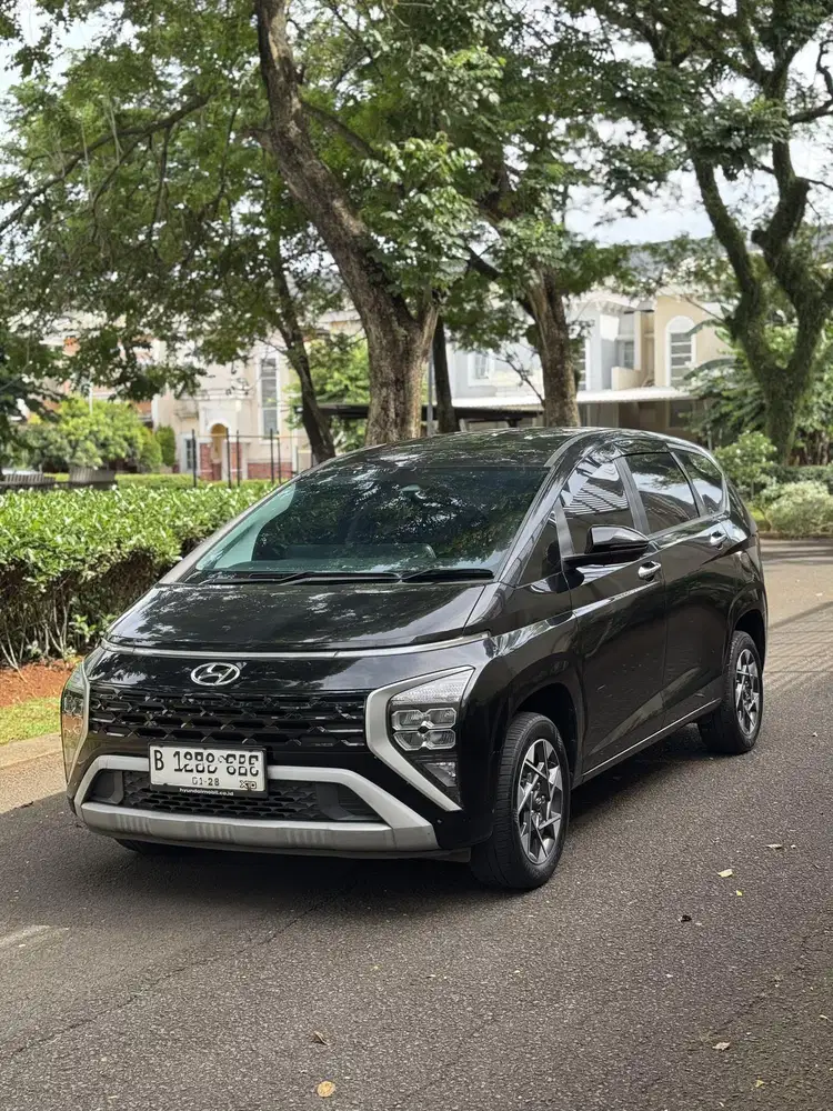 Hyundai Stargazer Prime 2022,LOW KM,Hitam Metalik,Harga CASH 193JT