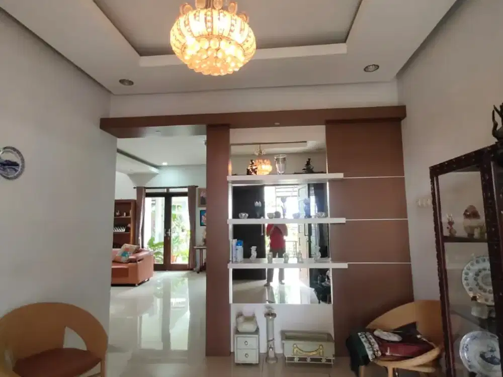 Dijual Rumah lux Komplek Ciwaruga Bandung barat