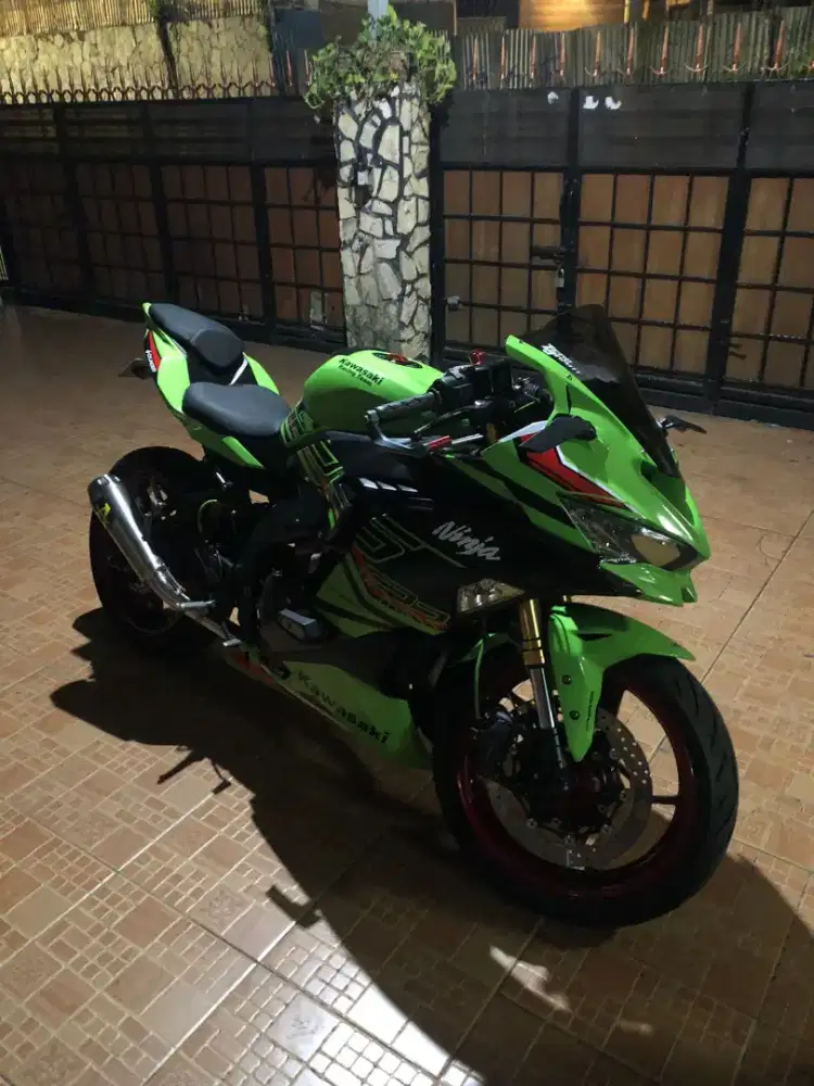 KAWASAKI ZX25R ABS KRT