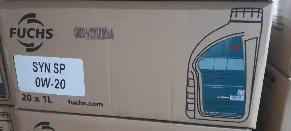 Oli mesin fuchs 0W/20