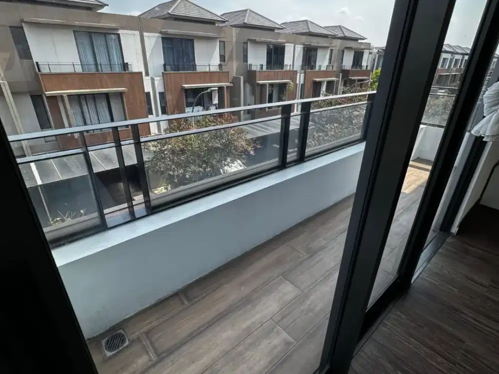 Disewakan Cepat Rumah Rapi Siap Huni di Cluster Kazumi Zora BSD