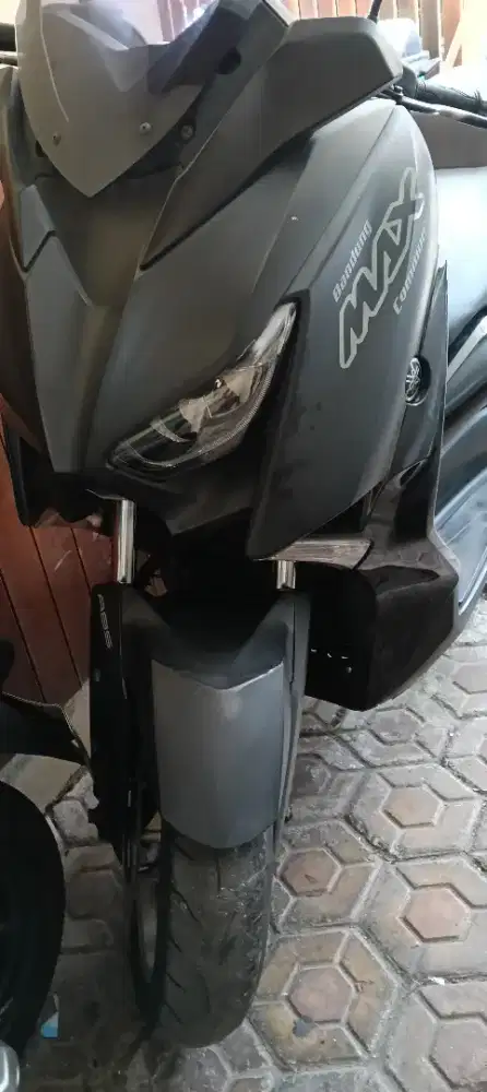 Bismillah,jual Yamaha X-Max 2019 black barang tinggal pake