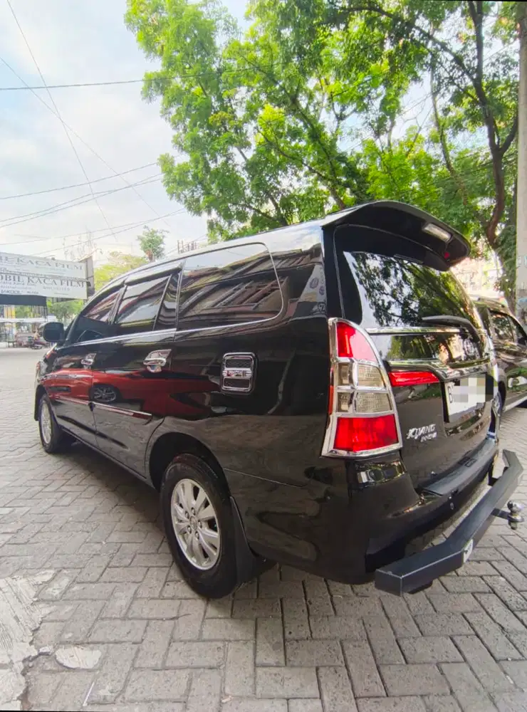 Toyota Kijang Innova 2014 Bensin