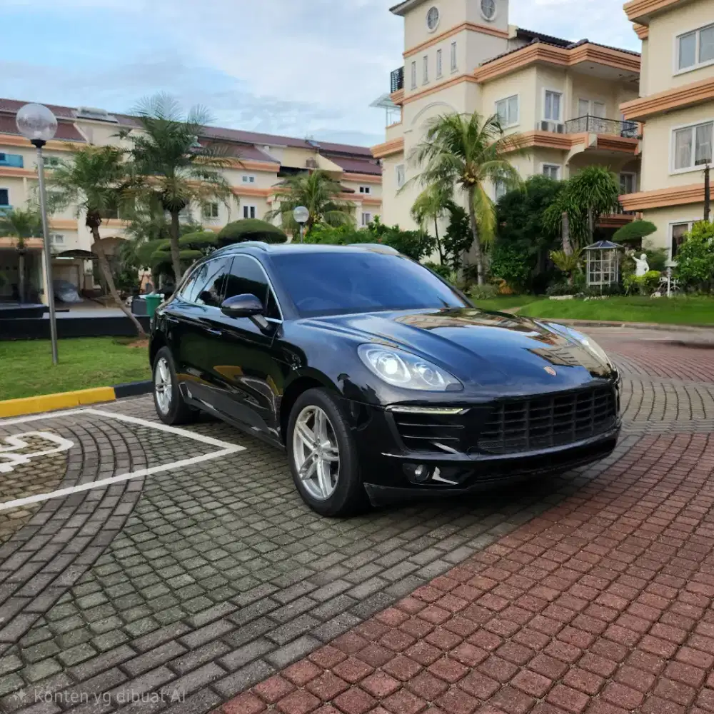 PORSCHE MACAN 2.0 PDK 2015 NIK 2014 AT LOW KM TERMURAH SEINDONESIA