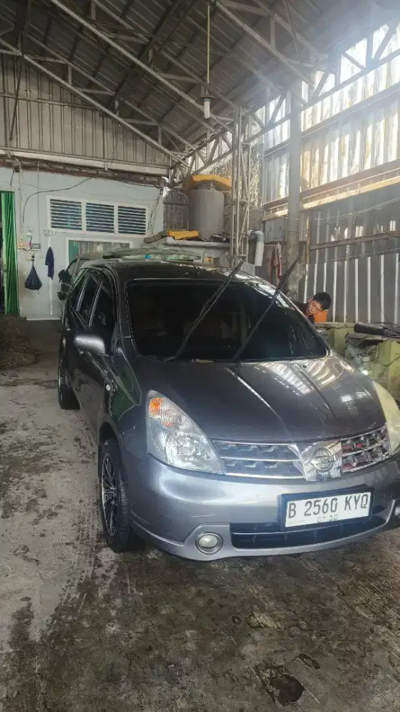 Grand Livina XV 1.8 MT, Barang Langka