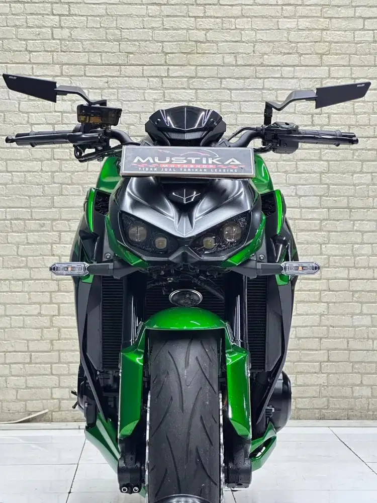 Sugomi(Z1000)! LIKE NEW! Odo 700 perak | 2022| WULAN MUSTIKA