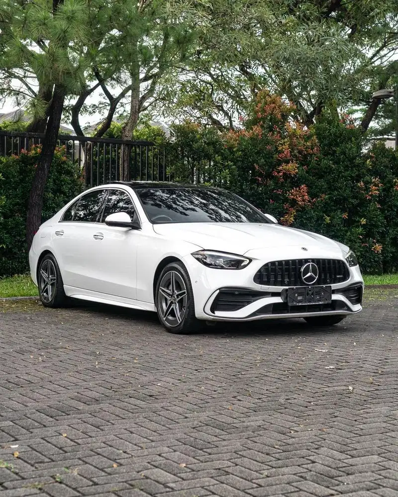 (New Model!!) Mercedes-Benz C300 AMG Line W206 2022 C200 320i E300