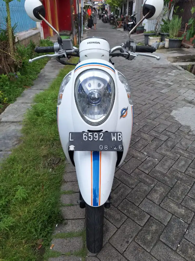 Scoopy 2016 kondisi sgt bagus siap pakai samsat tandes