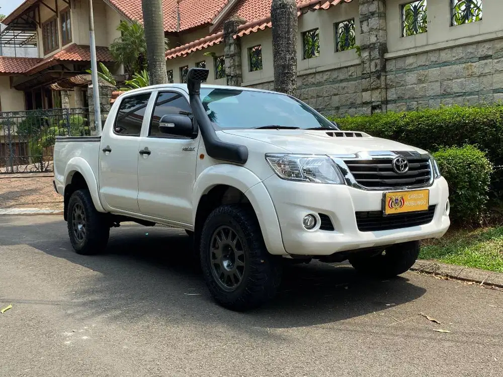 DIJUAL TOYOTA HILUX G LUX TAHUN 2014 4X4 DOUBLE CABIN FULL RESTORASI