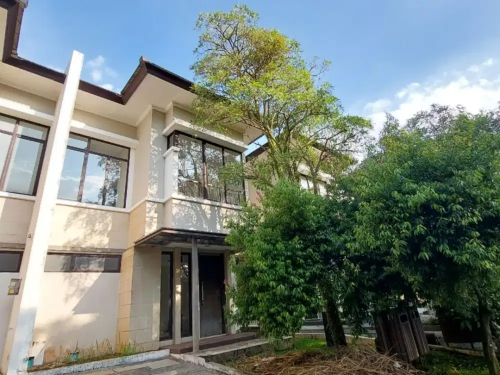 Rumah Super Bagus Siap Huni Cluster illustria  Eminent BSD