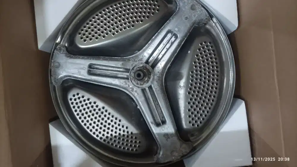 tabung dan segita gurita masih original