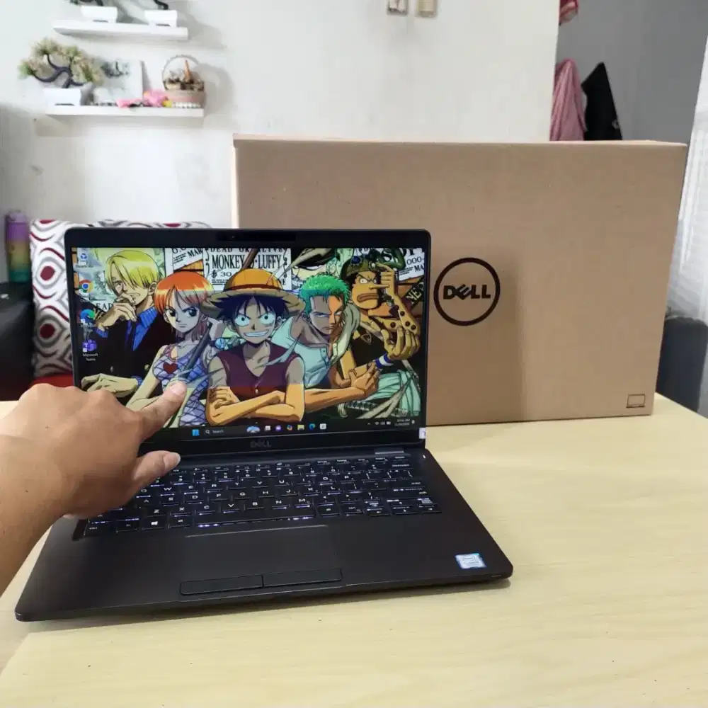 Dell Latitude 5300 Touchscreen Core i5 Ram 16GB Slim Mewah Istimewa