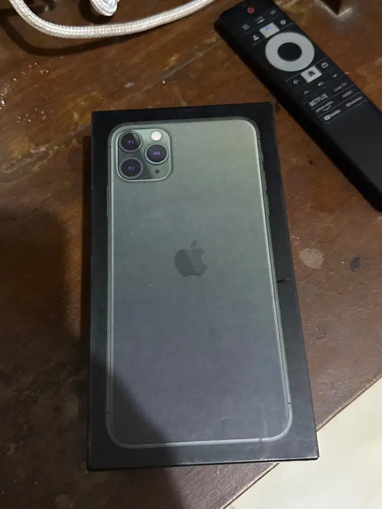 DiJUAL IPHONE 11 PROMAX 256 GB INTER