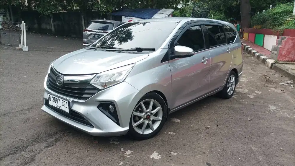 Daihatsu Sigra 1.2 R 2020 manual