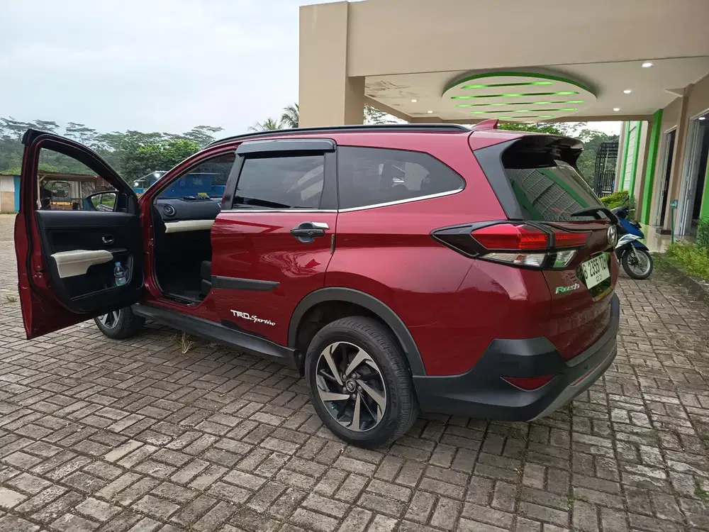 Toyota Rush 2018 Bensin