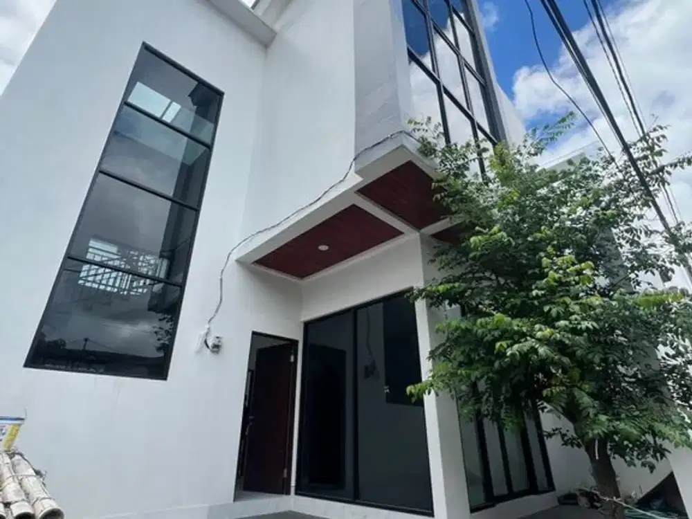 Villa 3 Bedrooms With Private Pool For Sale In Padonan, Canggu