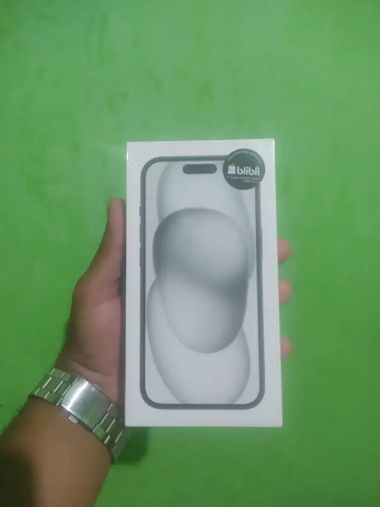 iPhone 15, garansi mesin on, garansi layar on