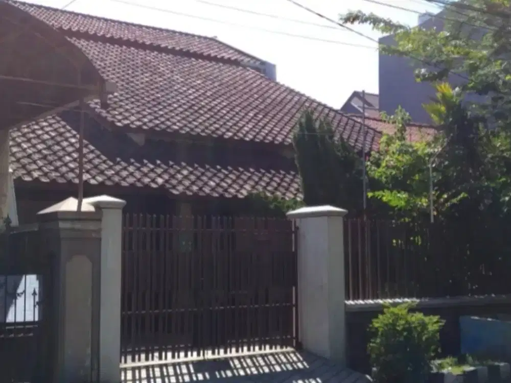 RUNGKUT ASRI TENGAH JL. KEMBAR AREA KOMERSIAL COCOK UTK SEGALA MACAM USAHA