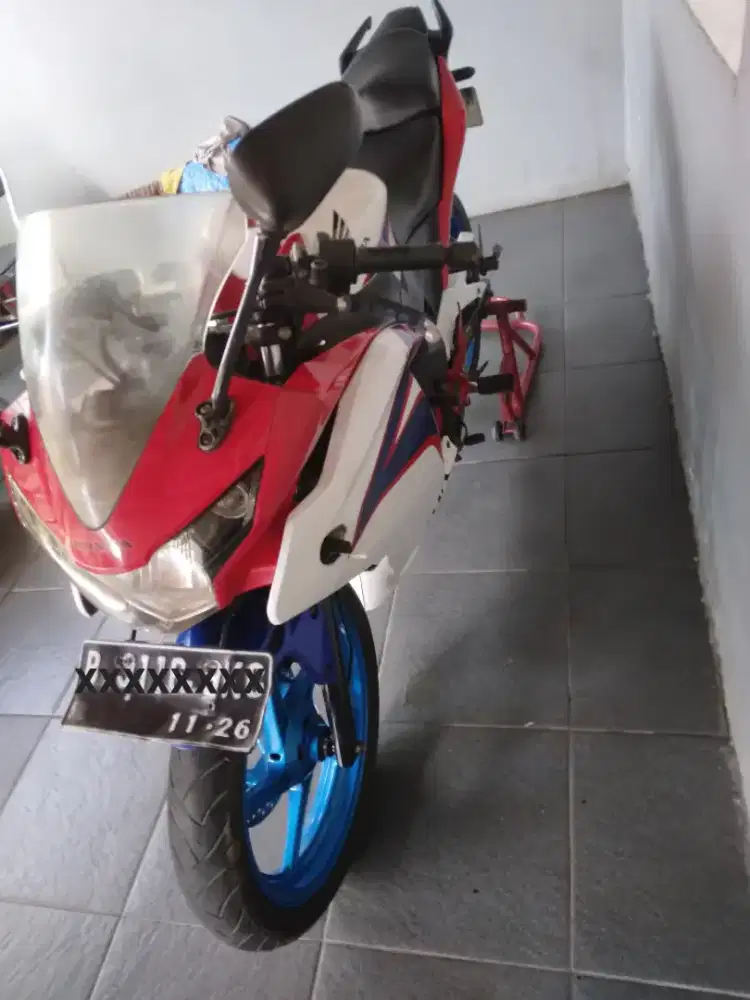 CBR 150 R 2011 CBU THAILAND ORISINIL