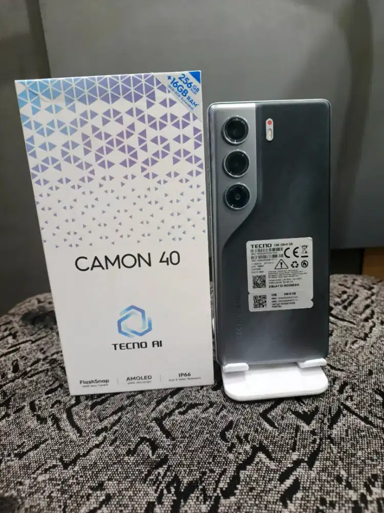 Tecno Camon 40 8/256