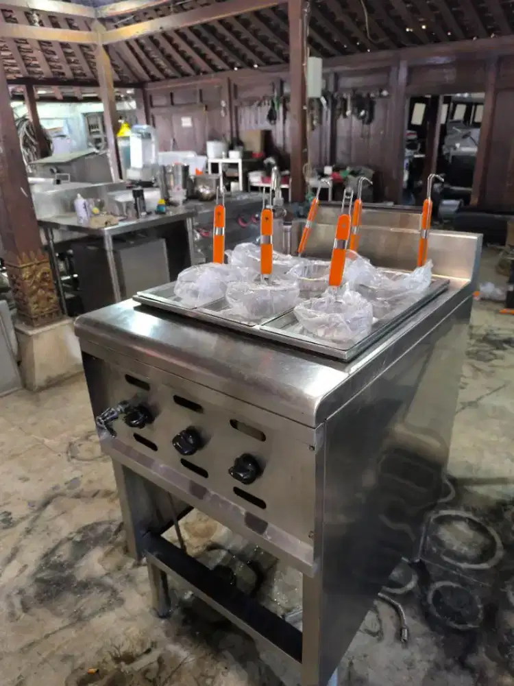 Noodle boiler 6 hole uk 60×75×95 

Hrg 4,4jt