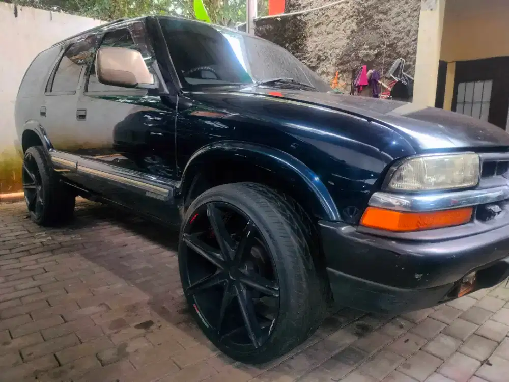 Opel blazer montera th2000 jok 3 baris