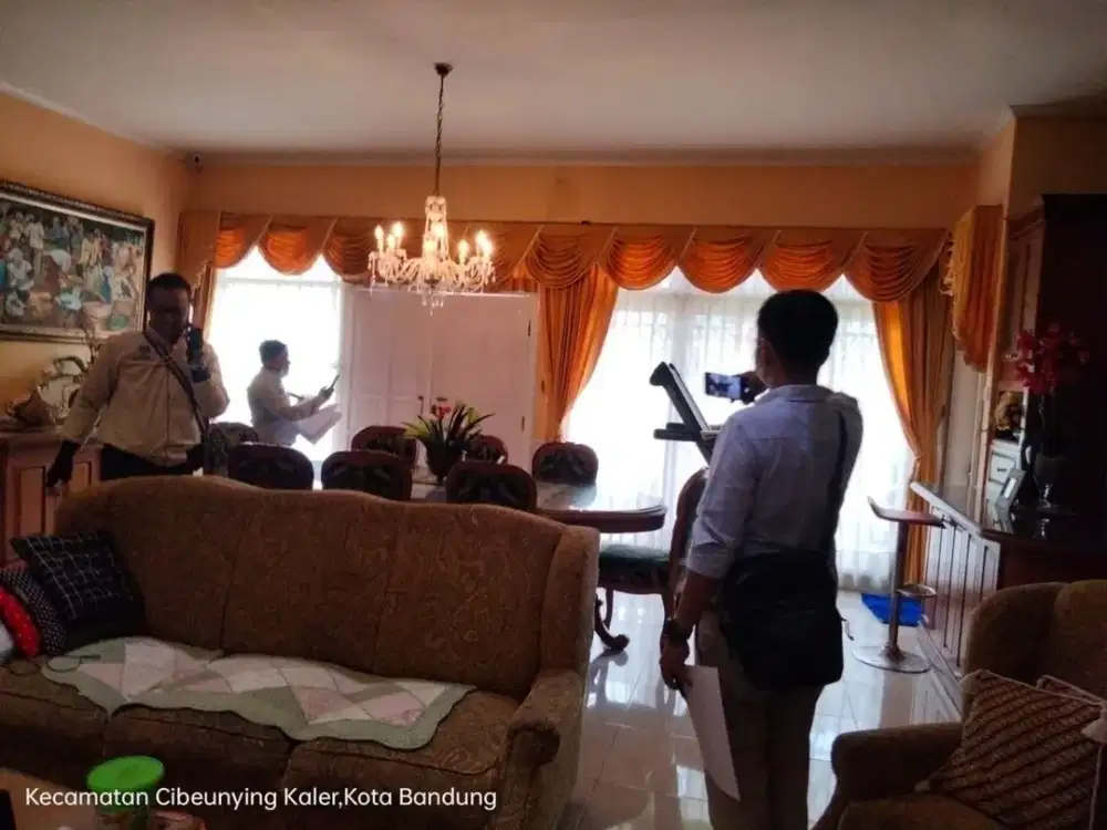 Dijual Rumah Secara Lelang  Cigadung Selatan