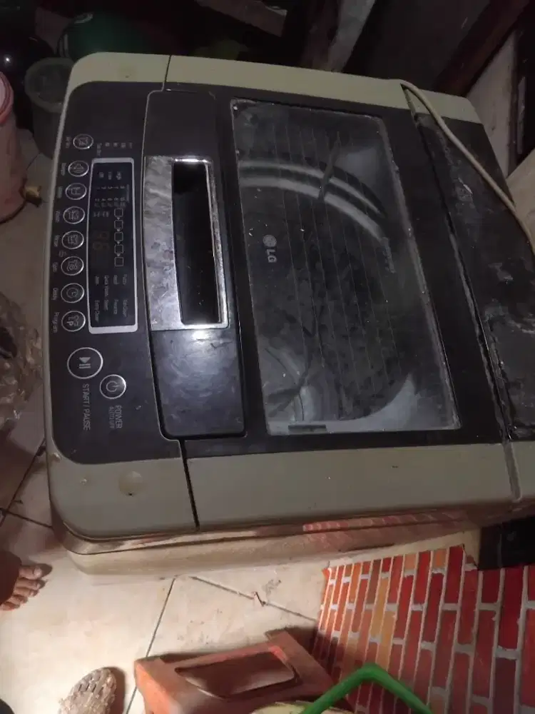 Mesin cuci LG blm pernah service