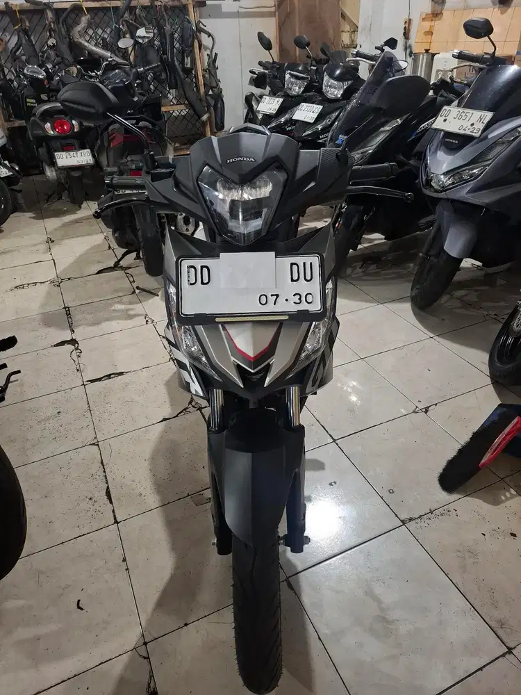 Honda Supra GTR 150cc 2025 hitam silver