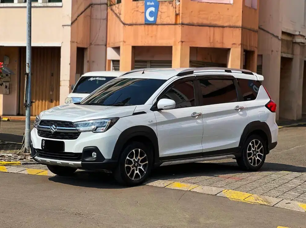 Suzuki XL7 2021 Bensin