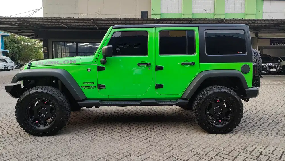 Odo 9K Jeep Wrangler Renegade 3.0 2016